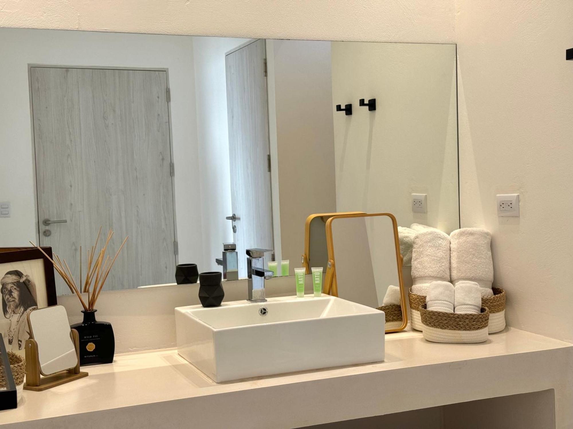 Les Roches - Paradise Retreat Playa Santa Teresa  Экстерьер фото